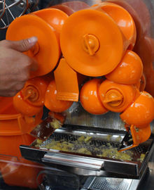 Machine van gymnasium de Commerciële Oranje Juicer automatische 220V 5kg 120W
